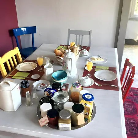 Charming House In With Terrace