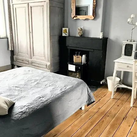 Charming House In With Terrace * ספרימונט